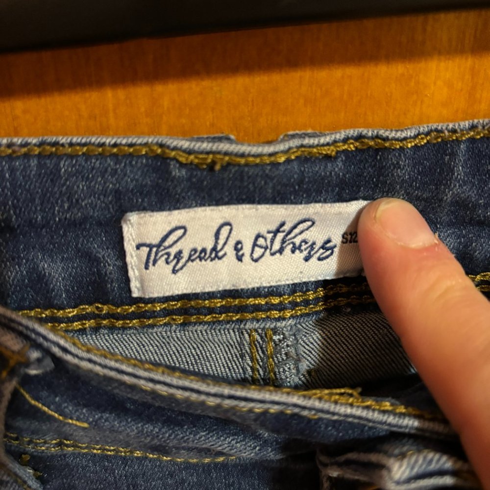 Thread & Others Distressed‎ Jeans Size 7/8 - Picture 16 of 16